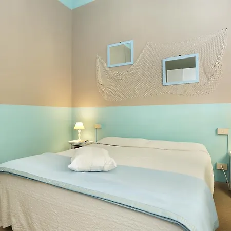 Milena Beach Апартаменты *